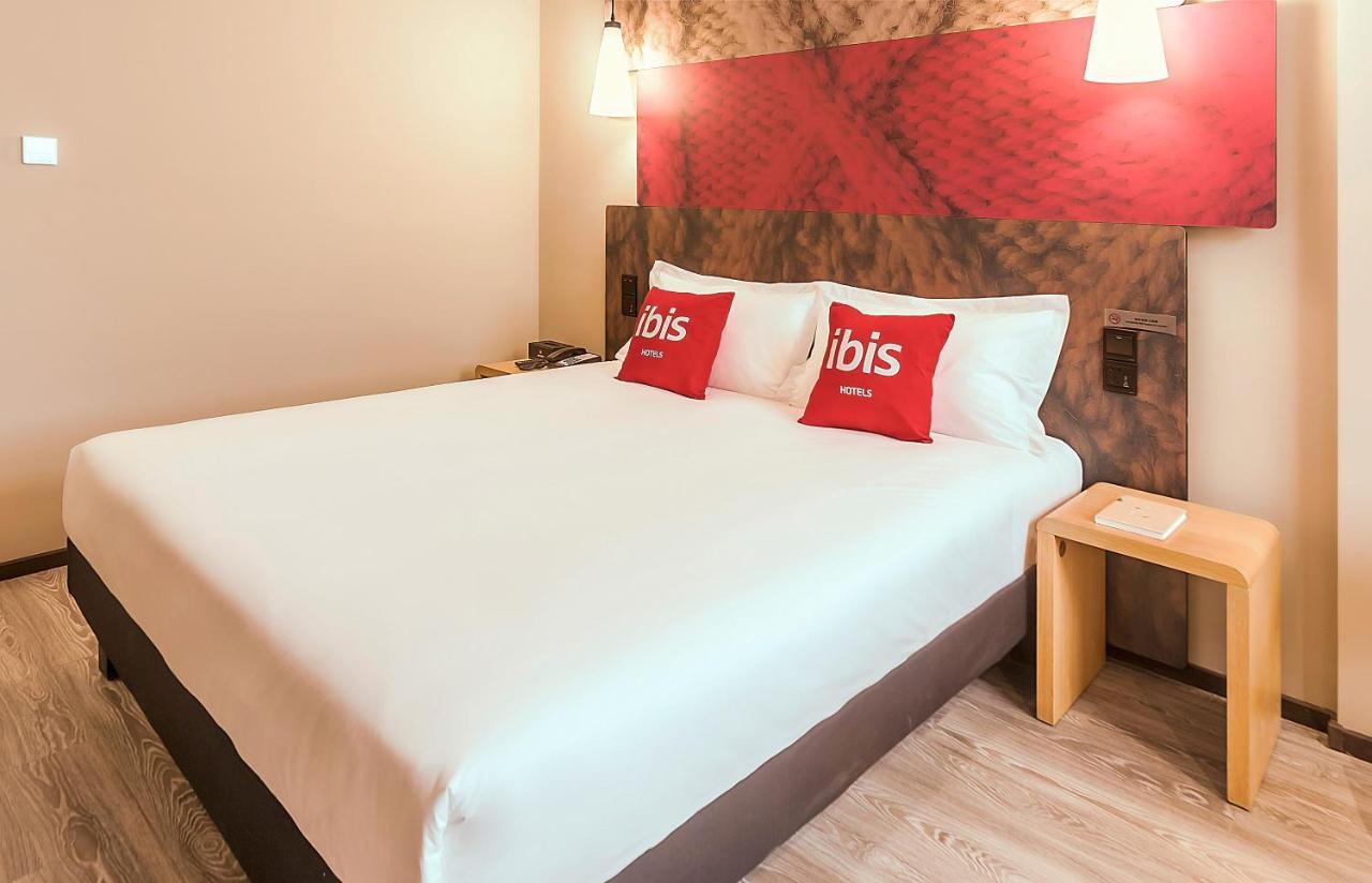Ibis Zhengzhou Longhai Road Екстериор снимка