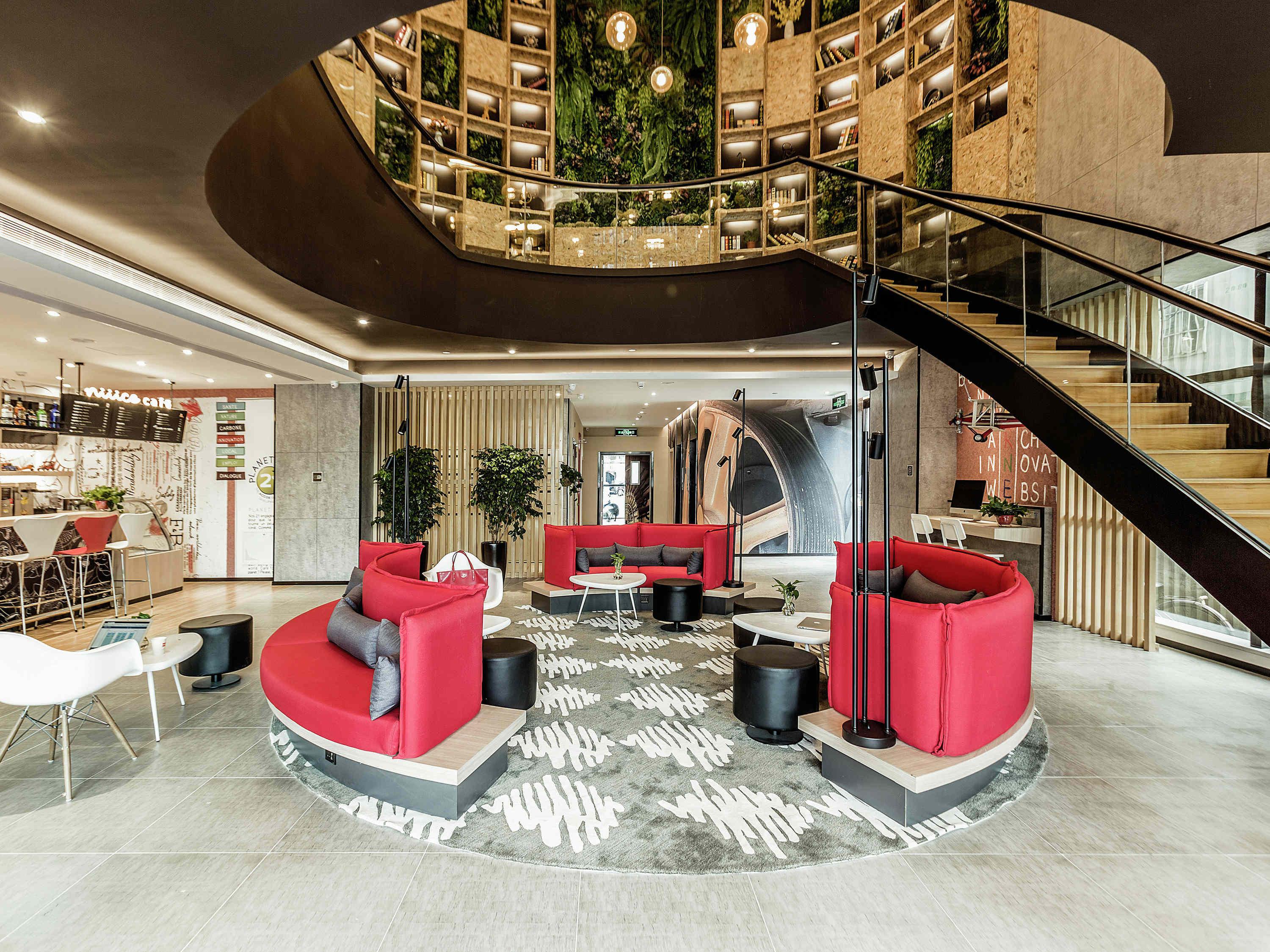 Ibis Zhengzhou Longhai Road Екстериор снимка