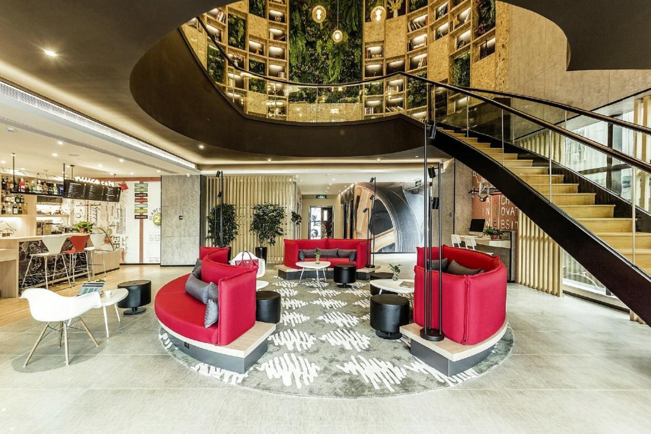 Ibis Zhengzhou Longhai Road Екстериор снимка