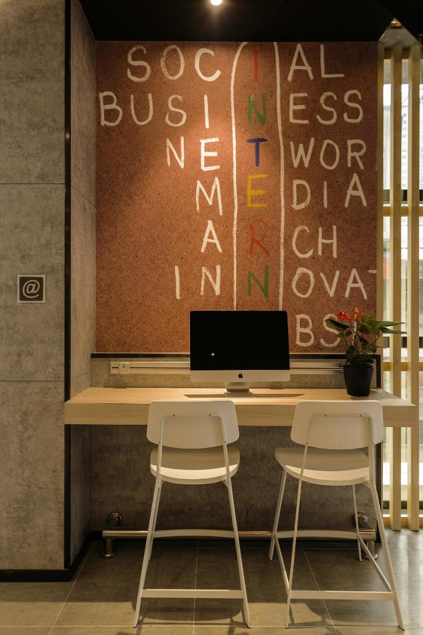 Ibis Zhengzhou Longhai Road Екстериор снимка
